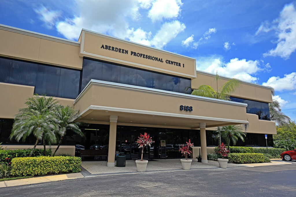 Aberdeen FL-Mid-Florida Metal Roof Contractors of Boynton Beach