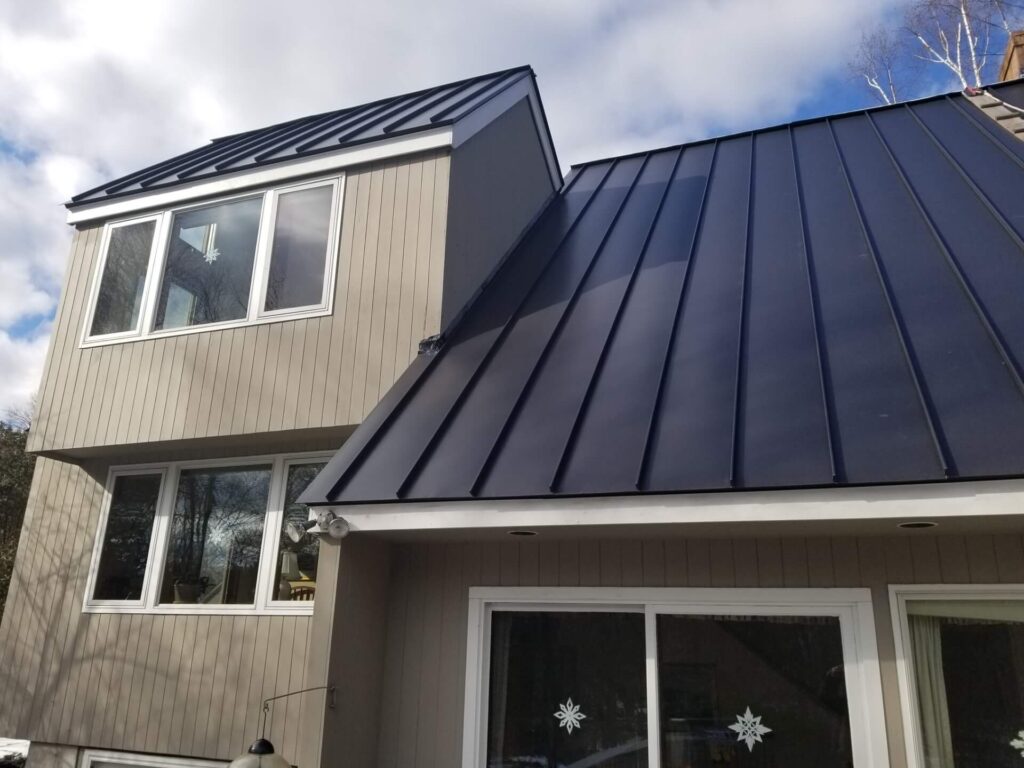 Metal Roofing-Mid-Florida Metal Roof Contractors of Boynton Beach